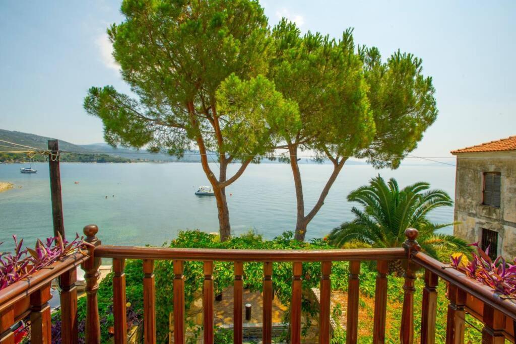 Natali'S Villa By The Sea Като-Гацеа Экстерьер фото